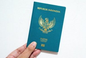 Ini Ciri-Ciri Paspor Rusak yang Harus Dihindari Serta Cara Menggantinya