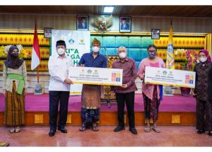 Kolaborasi KemenKopUKM Dan Baznas Bantu Permodalan 500 Usaha Mikro di Bali