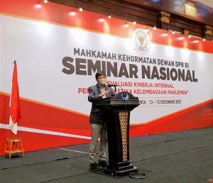 Jadi Narasumber Seminar MKD DPR RI, Irfan AB Dorong Regulasi Nasional Kode Etik Dan Tata Beracara