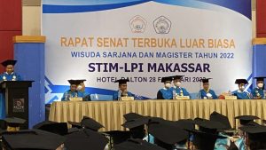 STIM-LPI Makassar Gelar Wisuda Tahun 2022, Anak Buruh dan Petani Jadi Wisudawan Terbaik