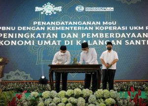 Teken MoU Dengan PBNU, MenKopUKM Ingin Cetak Wirausaha Baru Lewat Pesantren