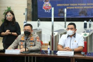 Satgas Pangan Polri Temukan Minyak Goreng Untuk Rumah Tangga Dijual ke Industri di Sulsel