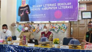 Bunda Literasi Kabupaten Maros, Hj Suhartina Bohari Memulai Jelajah Literasi Sekolah
