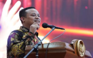 Andi Sudirman Sulaiman Minta PAPDESI Buat Program Nyata Untuk Kemajuan Desa