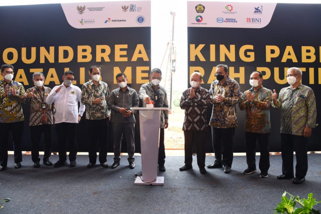 Pabrik Katalis Merah Putih Resmi Dibangun