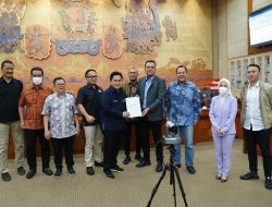 Tok, Panja DPR Sepakat Selamatkan Garuda