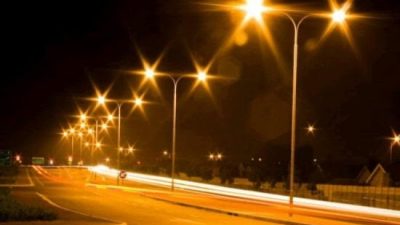 Lampu Jalan Dibiarkan Mati, Kinerja Kadis DPUTRPP Maros Sangat Buruk
