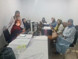 Optimis Naik Peringkat Kadis DPPPA Dampingi Penginput KLA Cetak Hasil Inputan