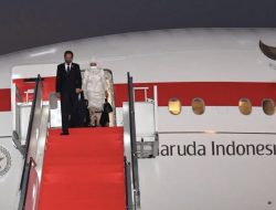 Presiden Jokowi dan Ibu Iriana Tiba di Indonesia