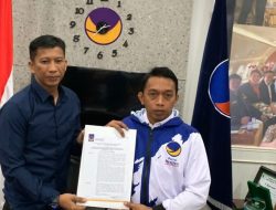 Terima SK, Sahiruddin Target 8 Kursi dan Menangkan Pilkada Maros
