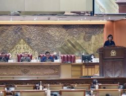 DPR Dengarkan Pandangan Pemerintah Terkait KEM-PPKF RAPBN 2023