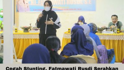 Cegah Stunting, Fatmawati Rusdi Serahkan Paket PMT Pada Balita Di PKM Kecamatan Tallo