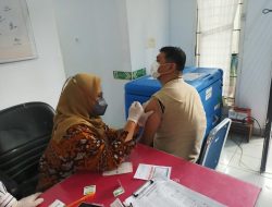 Dinkes Makassar Genjot Vaksinasi Lansia, Puskesmas Maccini Sawah Dari Rumah Ke Rumah