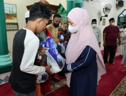 Kunjungi Dua Kecamatan, Fatma Serukan Perbanyak Sedekah