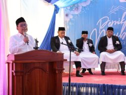 Hadiri Pernikahan 9 Santri Yayasan Al Bayan Hidayatullah, Danny Berpesan Jagai Anak’Ta