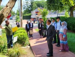 Lorong Wisata Tuntaskan Masalah Pendidikan di Makassar
