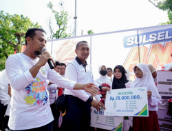 Momentum 353 Tahun Sulsel, Gubernur Andi Sudirman Serahkan Berbagai Bantuan