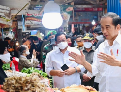 Rasa Senang Para Pedagang atas Kunjungan Presiden ke Pasar Klandasan