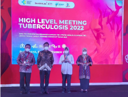 Makassar Raih Penghargaan TOSS TBC Kemenkes RI