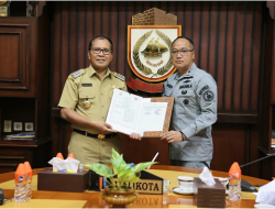 Pemkot Makassar dan Bakamla RI Jalin Kerja Sama, Danny Pomanto Mengaku Bangga