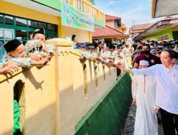 Presiden Tinjau Dampak Gempa di Ponpes Darul Falah Cianjur