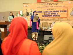 Meriahnya Hari Ibu 2022, Wawali dan Ketua TP-PKK Kota Makassar Jadi Juri Lomba Tata Rias Wajah