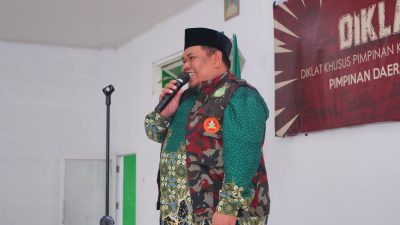 Ketua Pimpinan Daerah Muhammadiyah Sampaikan Amanah di Diksuspim KOKAM