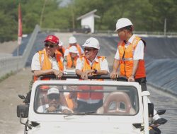 Menteri Trenggono Tinjau Kesiapan Tambak Udang Modern Terbesar di Indonesia