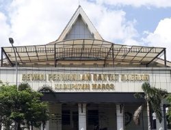 Bencana Banjir Melanda Maros, Anggota DPRD Malah Pergi Ke Bali