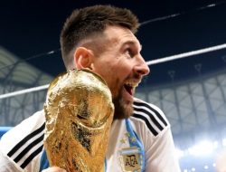 Messi Meraih Penghargaan Pemain Pria Terbaik FIFA