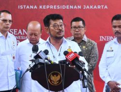 Presiden Jokowi Ingatkan Jajarannya Jaga Ketersediaan Pupuk