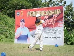 Kapolda Sulsel-Wali Kota Makassar Pererat Persahabatan dengan Turnamen Friendship Golf