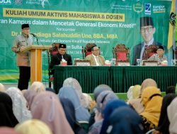 Menparekraf Ajak Mahasiswa Unissula Turut Bangkitkan Sektor Ekonomi Kreatif