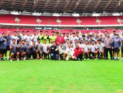 Presiden Jokowi Temui Timnas U-20 di Stadion GBK