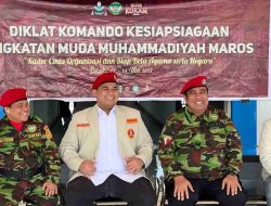 Andi Amar Ma’ruf Sulaiman Beri Kiat Sukses di Upacara Pembaretan KOKAM Maros