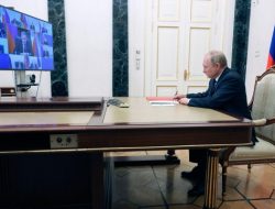 Pengaruh Putin Melemah, Rusia Mengalami Perpecahan