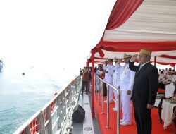 17 Armada Kapal Perang Asing Penuhi Laut Makassar