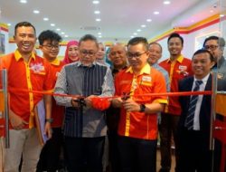 Resmikan Domart, Mendag Zulkifli Hasan Dukung UKM Indonesia Tingkatkan Ekspor ke Malaysia