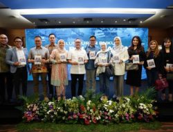 Mendag Zulkifli Hasan Luncurkan Buku ‘Kerja Bantu Rakyat’