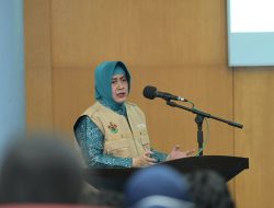 Ketua TP PKK Makassar Jadi Pembicara di Pembekalan Mahasiswa KKN Tematik Unhas
