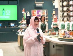 Indira Yusuf Ismail Dukung The Body Shop Gerai Berkonsep Daur Ulang