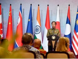 Presiden Jokowi Ajak Menteri Luar Negeri ASEAN dan Mitra Menjadi Pemenang yang Terhormat