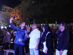 Semangat Bergelora Warga Makassar saat Menonton Bersama Danny Pomanto di Makassar F8