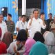 Presiden Joko Widodo Melakukan Penyaluran Bantuan Pangan Beras