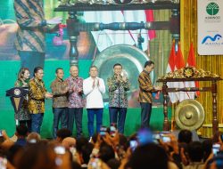 Presiden Joko Widodo Mendorong Pertumbuhan Industri Mebel dan Kerajinan Indonesia