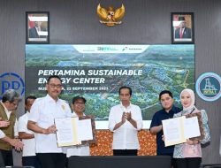 Presiden Jokowi Saksikan Penandatanganan Kerja Sama Pertamina dengan Otorita IKN