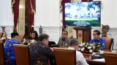 Presiden Jokowi Pimpin Rapat Terbatas tentang Mitigasi Dampak El Nino