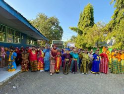 Peringatan Hari Sumpah Pemuda di Perguruan Muhammadiyah Maros Meriah dengan Pakaian Adat