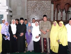 Bupati Maros Menghadiri Acara Maulid di Masjid Agung Nur Arrahman Maros