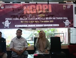 KPUD Maros Gelar Ngopi Bersama Media: Tidak Ada Larangan Politik Identitas